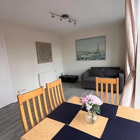 The Temple Bar 2 Bed Dublin